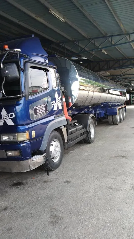 Stainless tanker at the loading bay
